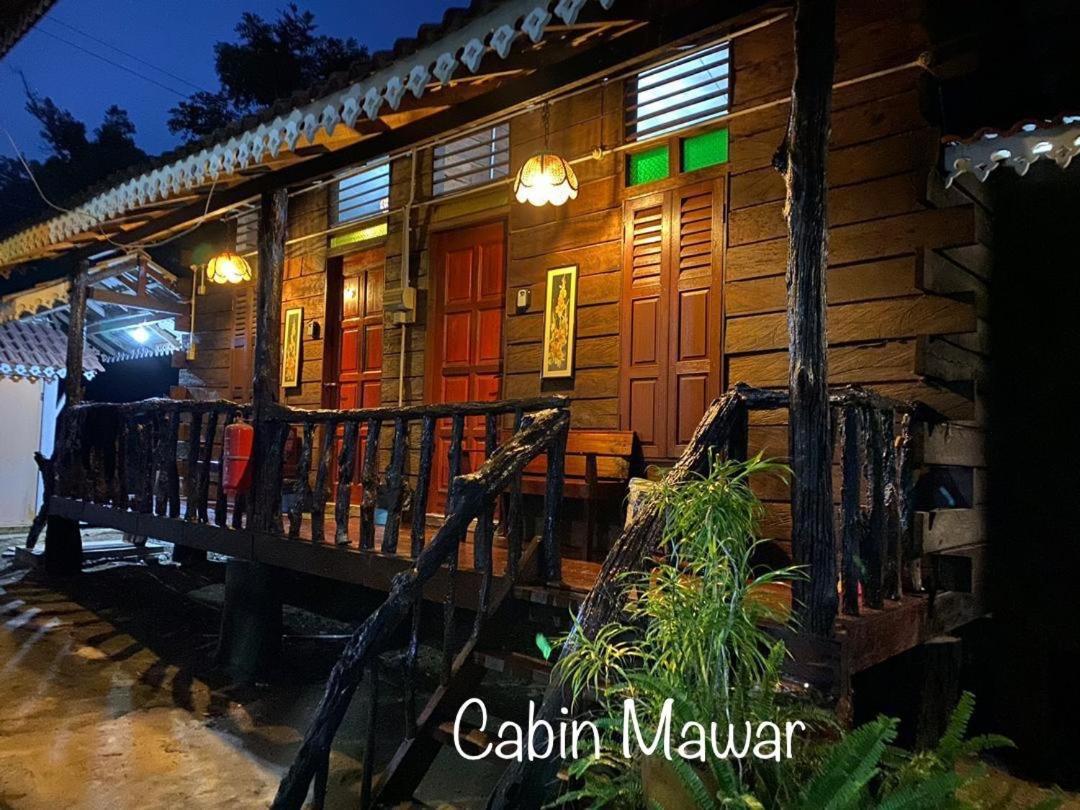 Rustic Chalet - Dahlia N Mawar At Sedim Vista クリム エクステリア 写真